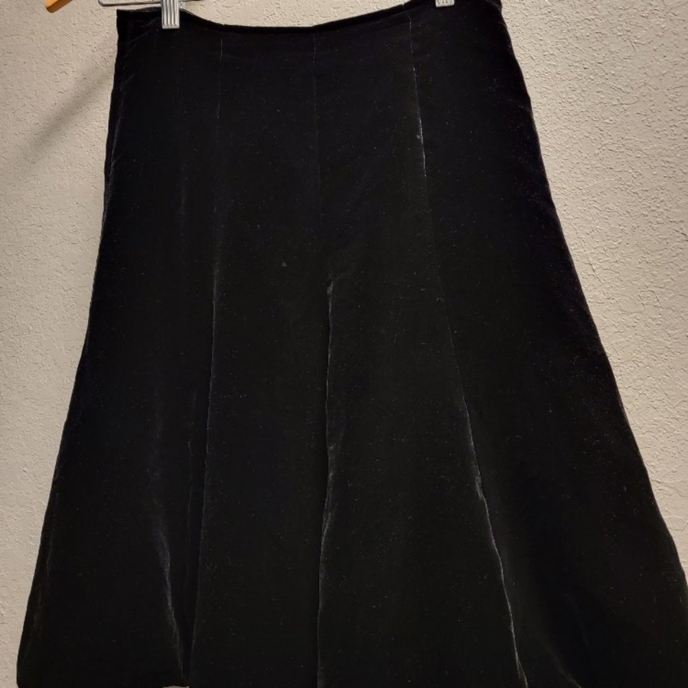 Halogen Black Velvet Balloon Skirt size 0
